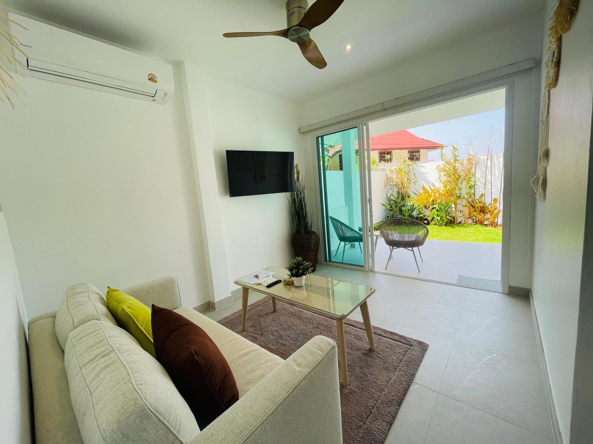 Baan Saint-Tropez Seaview Villas Kata Beach Eksteriør bilde
