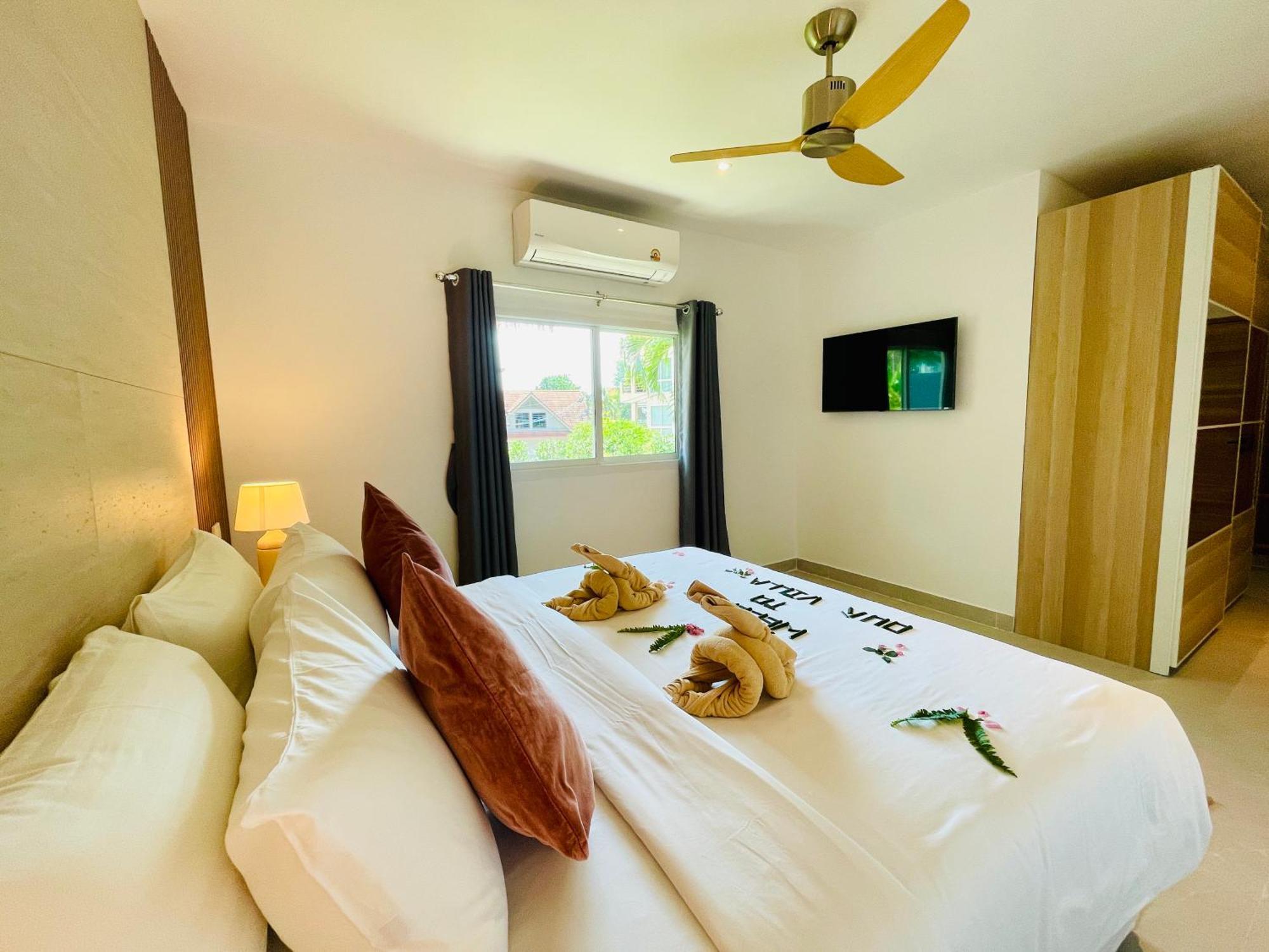 Baan Saint-Tropez Seaview Villas Kata Beach Eksteriør bilde