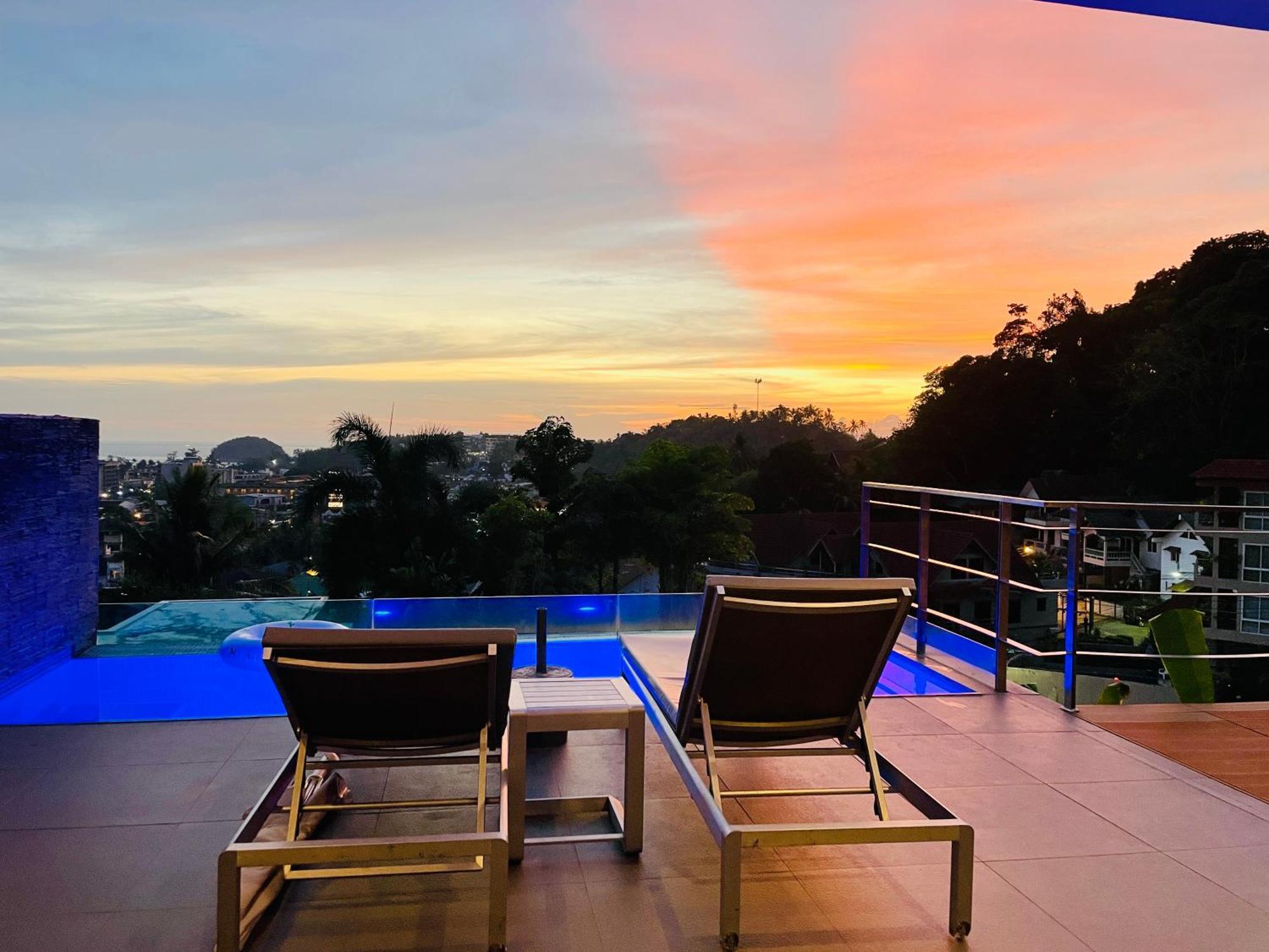 Baan Saint-Tropez Seaview Villas Kata Beach Eksteriør bilde